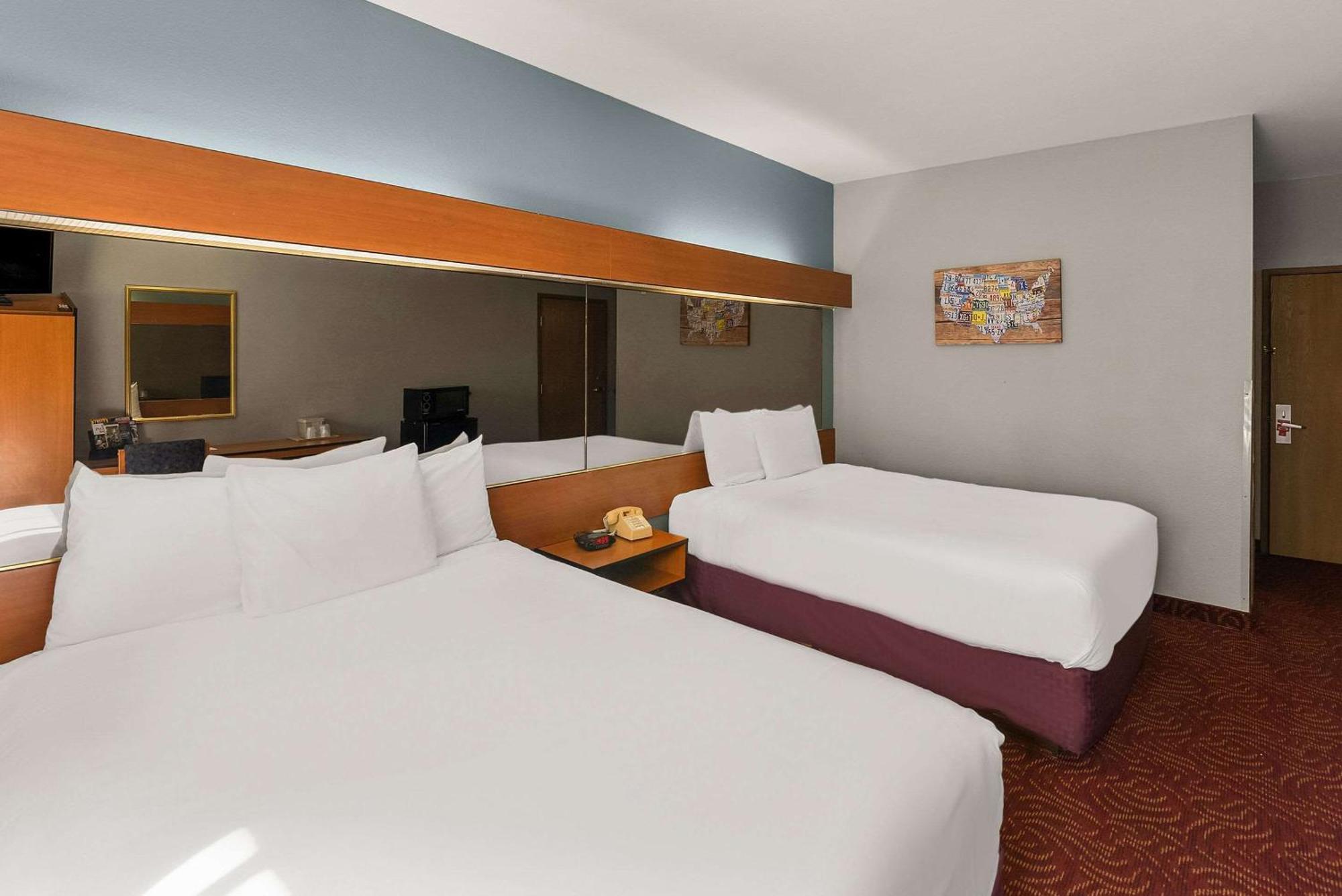 Econo Lodge Inn & Suites Mesquite - Dallas East Exterior foto